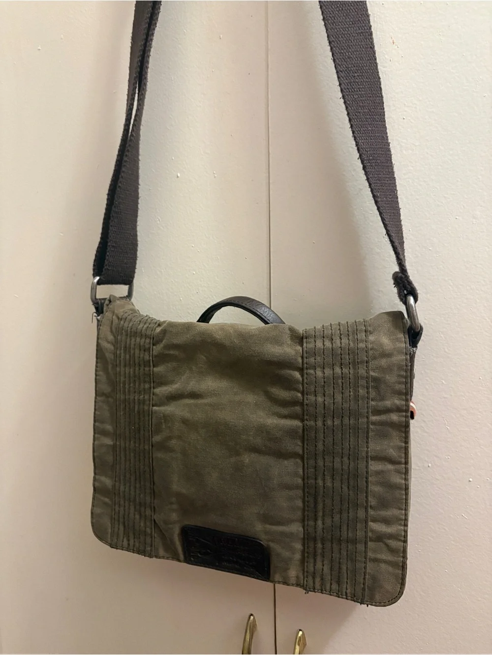 Relic Brand Crossbody Messenger Bag Canvas Olive Green